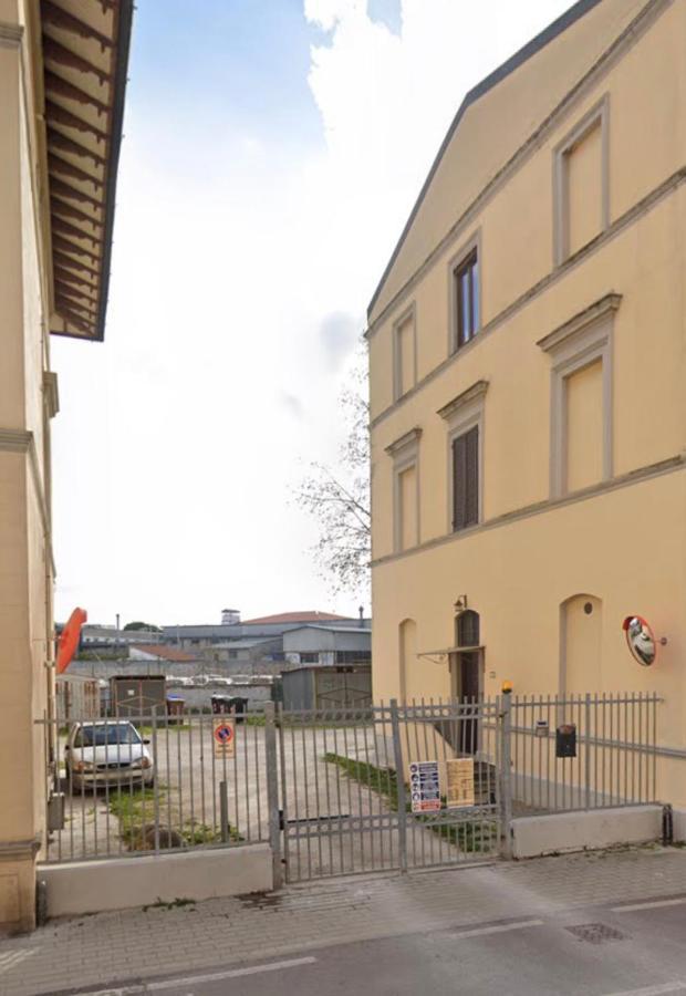 La Finestra Sul Viale Hotel Pisa Exterior foto
